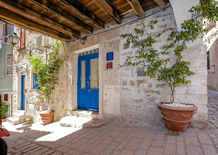 Guest House Sotto I Volti Centro Storico