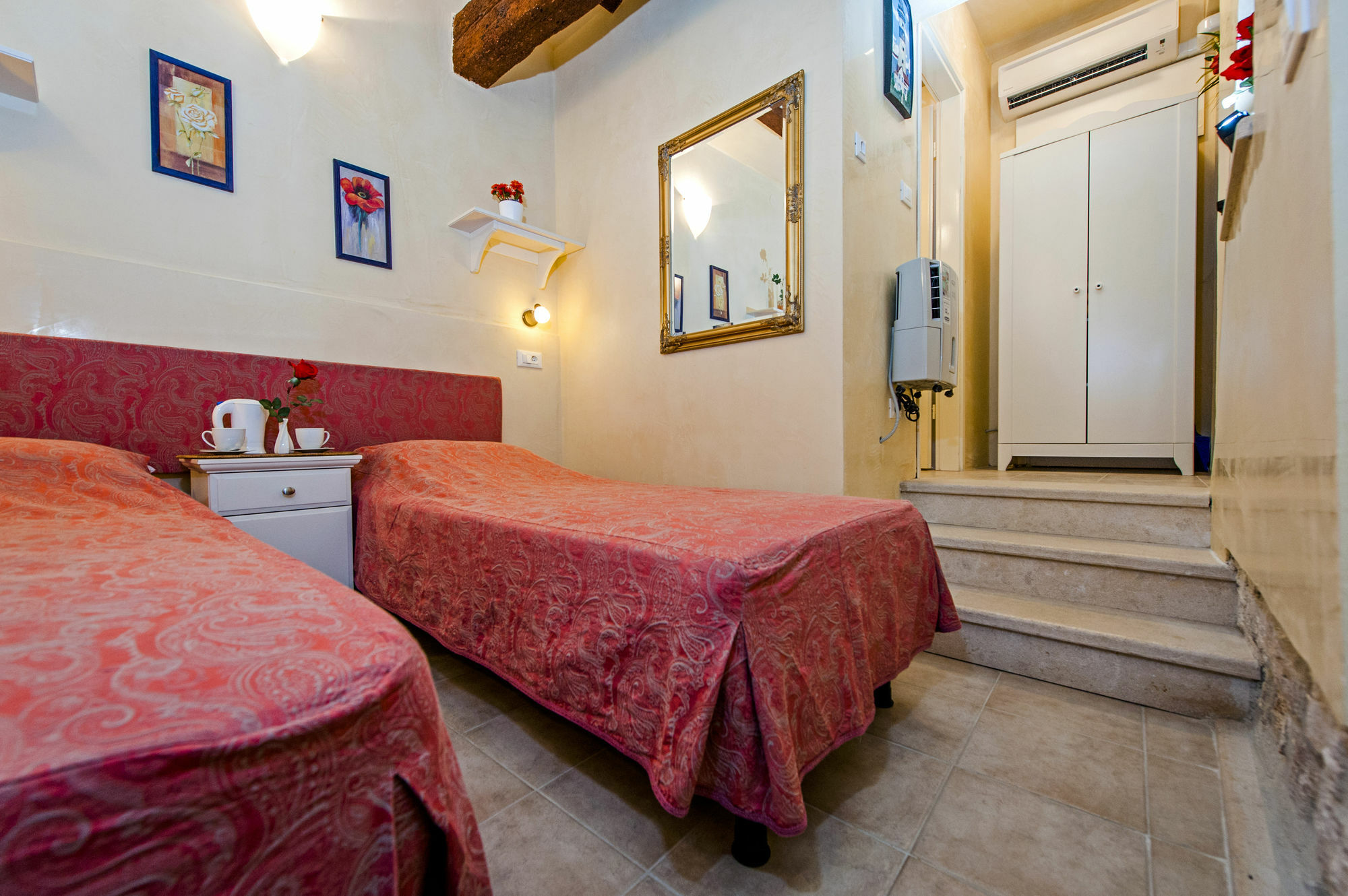 Sotto I Volti Centro Storico Rovinj