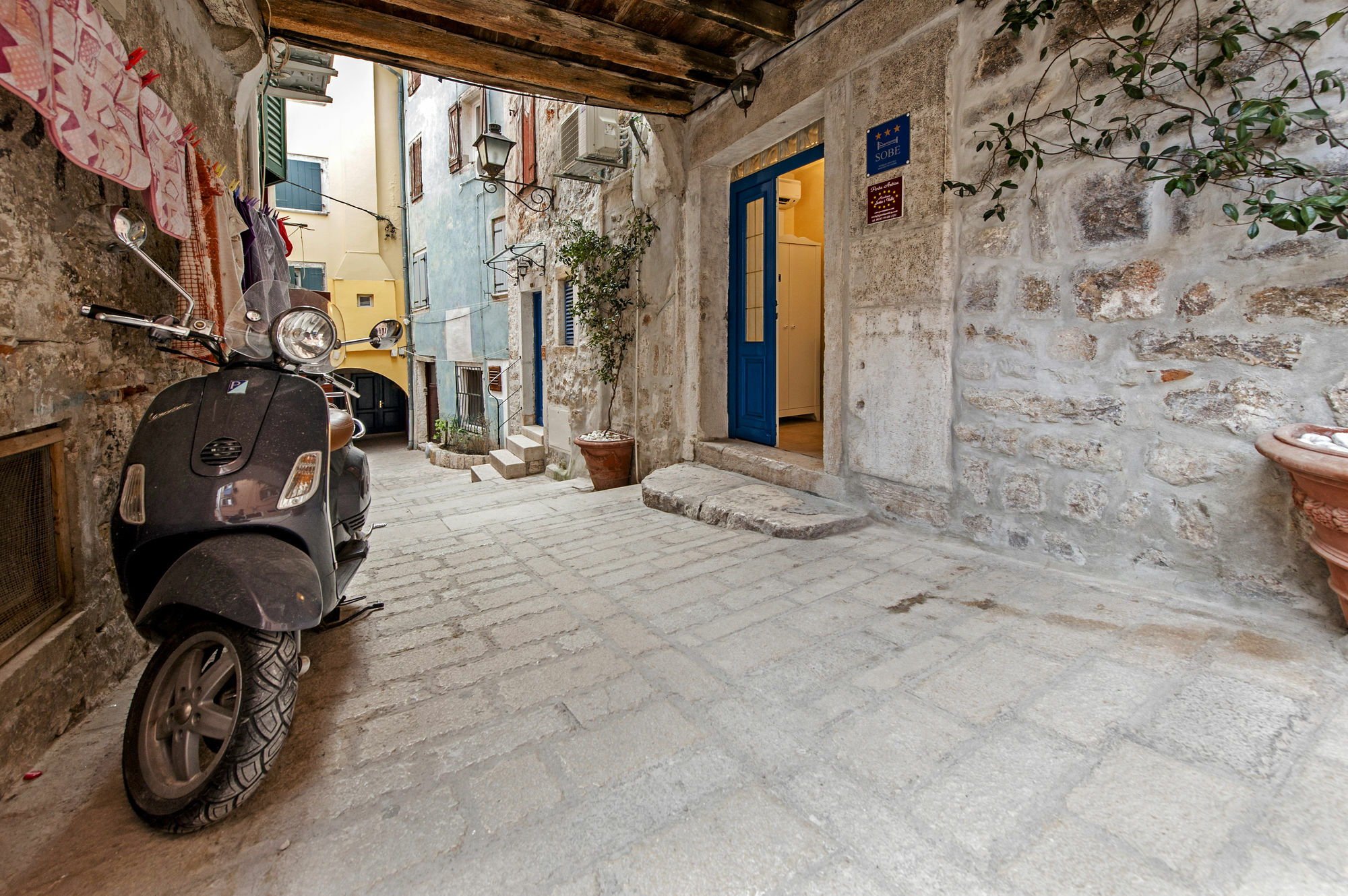 Sotto I Volti Centro Storico Gasthof 3*